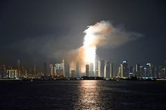 Dubai, Silvesterfeuerwerk 2021 am Burj Khalifa