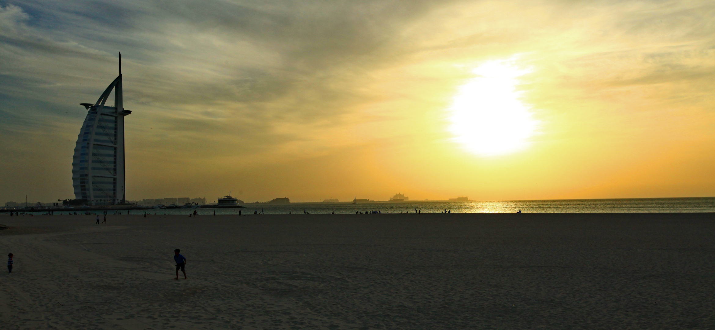 Dubai Sonnenuntergang Foto Bild Asia Middle East United Arab Emirates Bilder Auf Fotocommunity