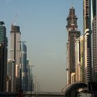 Dubai1_Strassen-Skyline