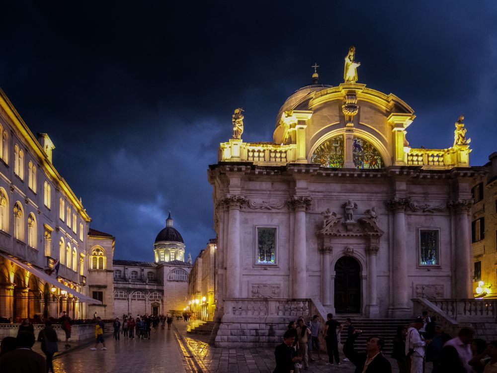 Dubrovnik bei Nacht vor/nach dem Regen (Teil 1)