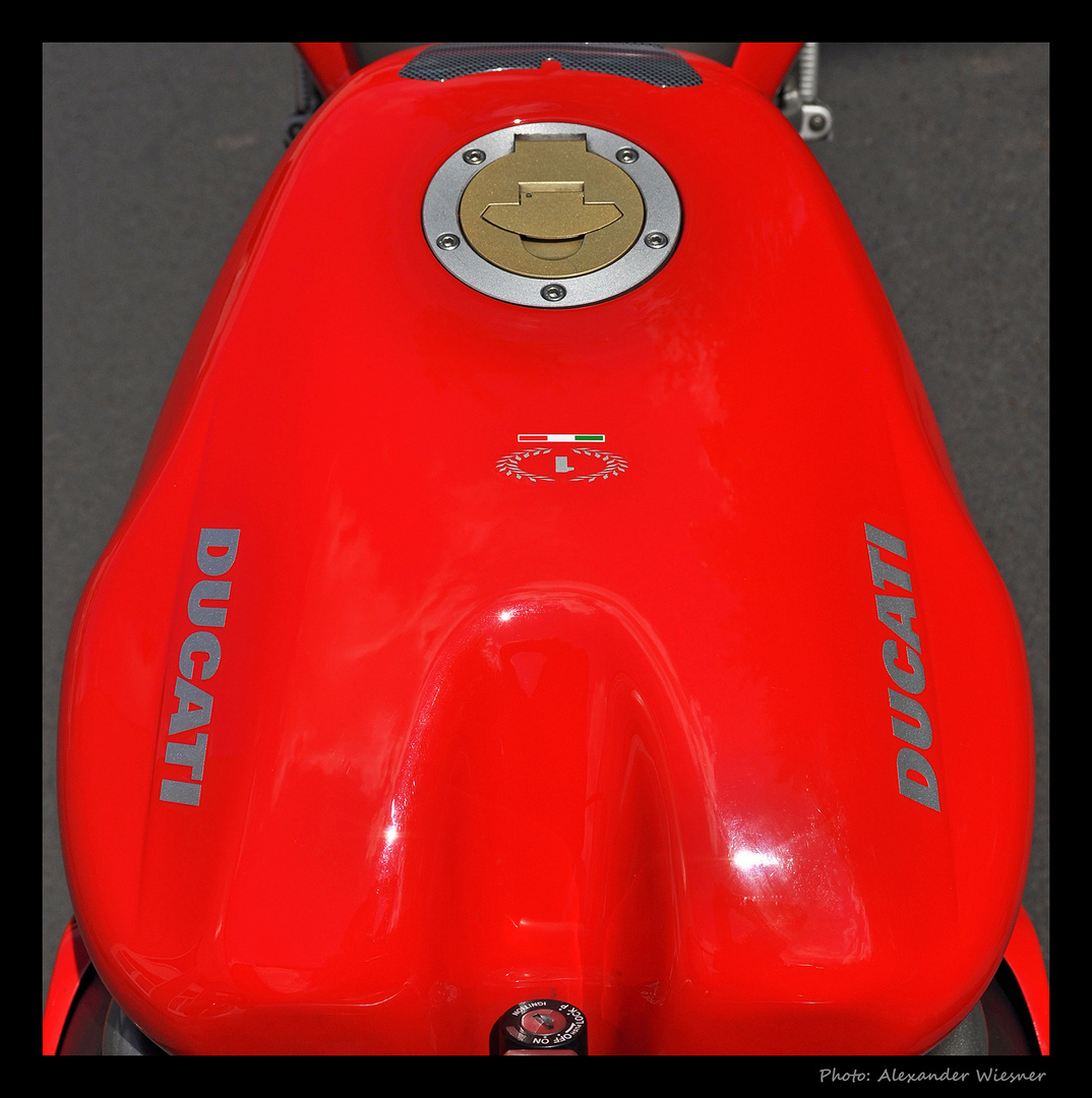 Ducati 998 - Tankansicht