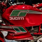 Ducati: Edel und feurig rot