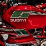 Ducati: Edel und feurig rot