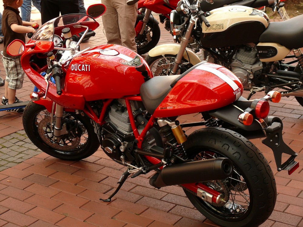 Ducati Sport 1000 S