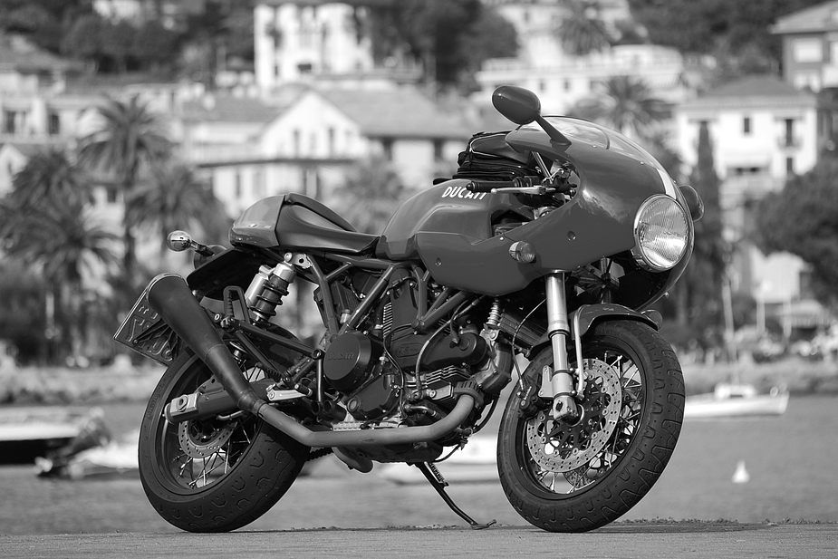 Ducati Sport 1000s in Santa Margherita (Ligurien)