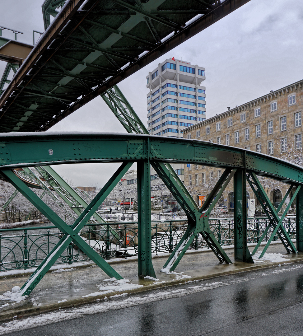 Duck-Tower im Winter