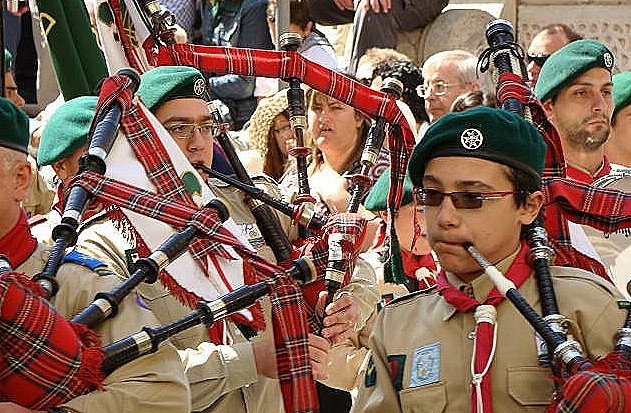 DudelsackpfeiferInnen auf Malta am St.Georges-Day 2010