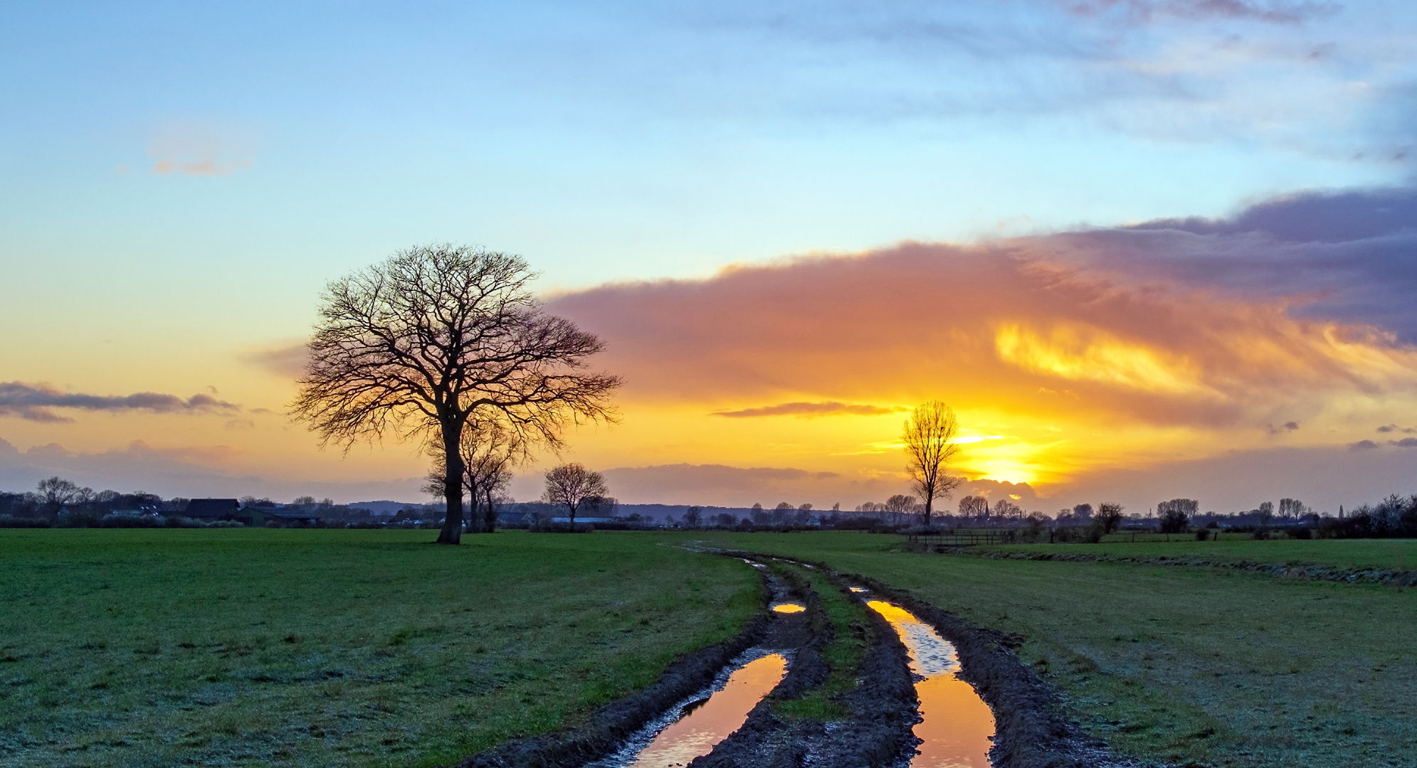 Düffel Sonnenuntergang