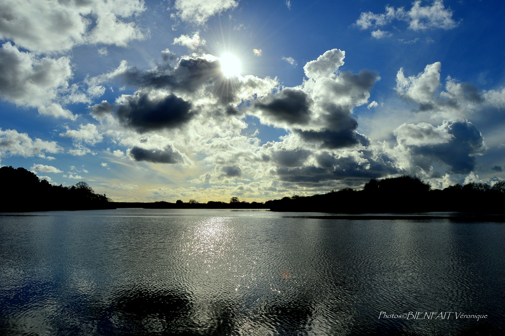 Duel nuages-soleil ... 