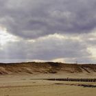 Düne unter Wolken