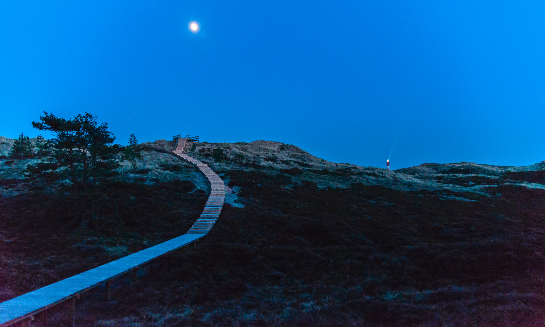 [ Dünen & Vollmond, Leuchtturm, Süddorf auf Amrum ]