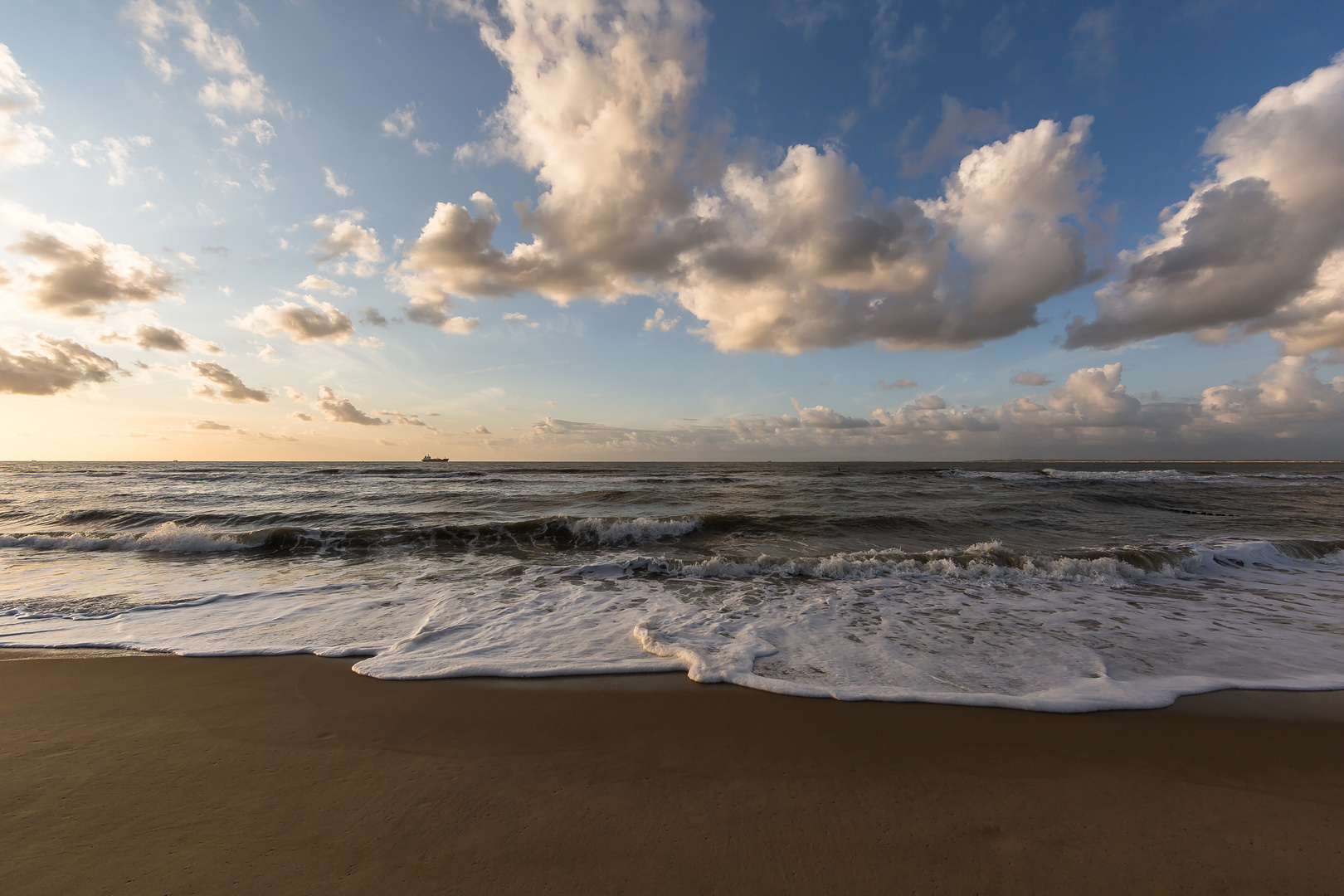 Dünenstrand in Groede Niederlande