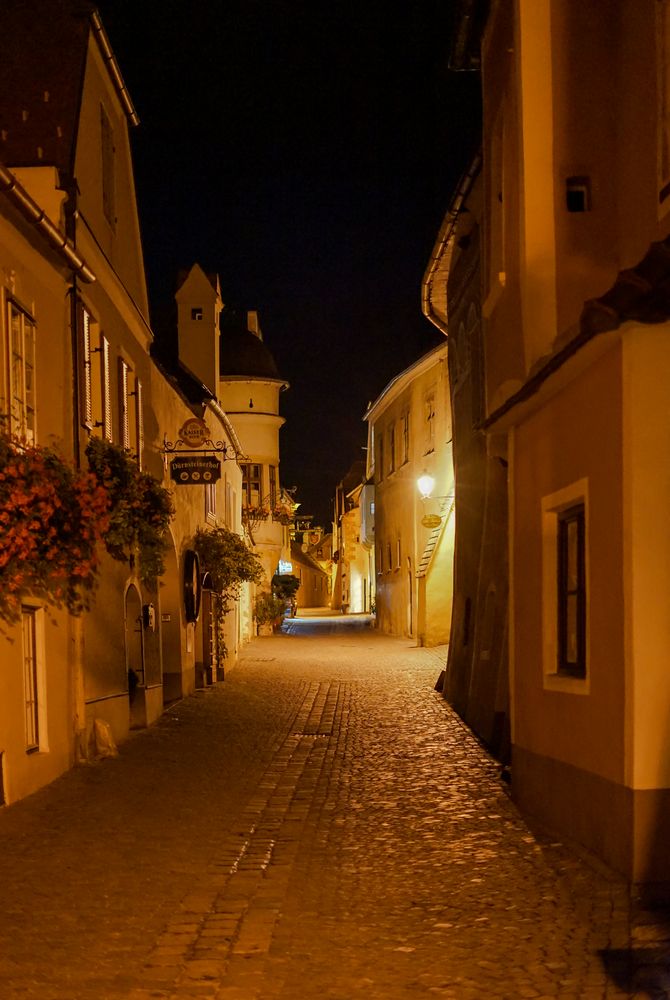 Dürnstein bei Nacht