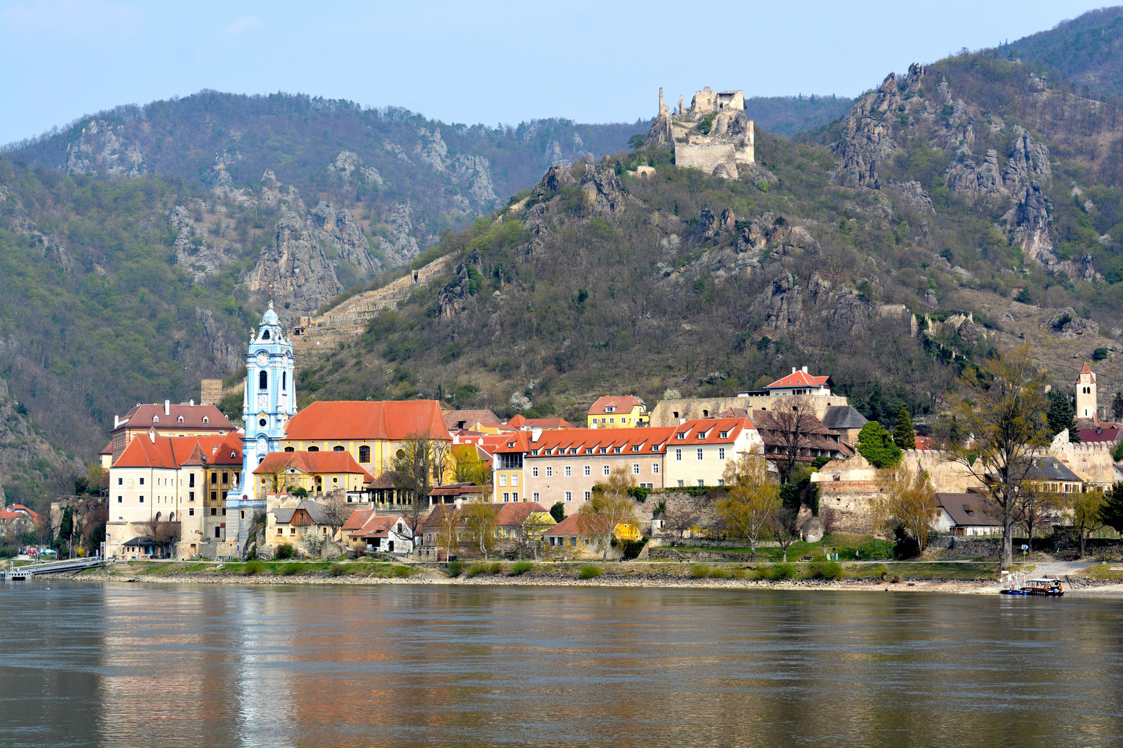 DÜRNSTEIN NACH DER FLUT