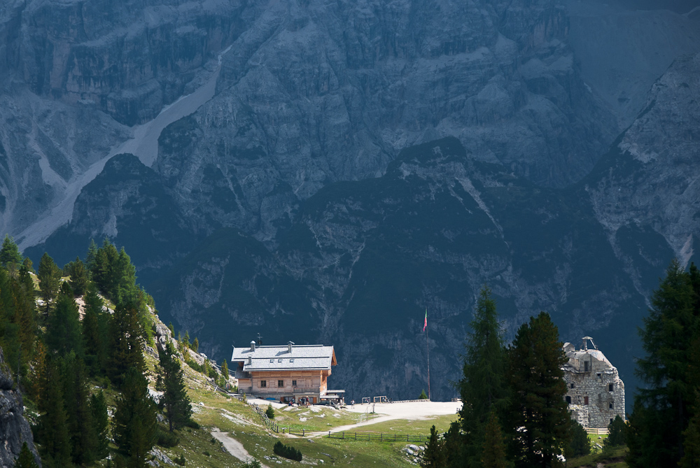 Dürrensteinhütte vor Monte Cristallo, Pragser Dolomiten