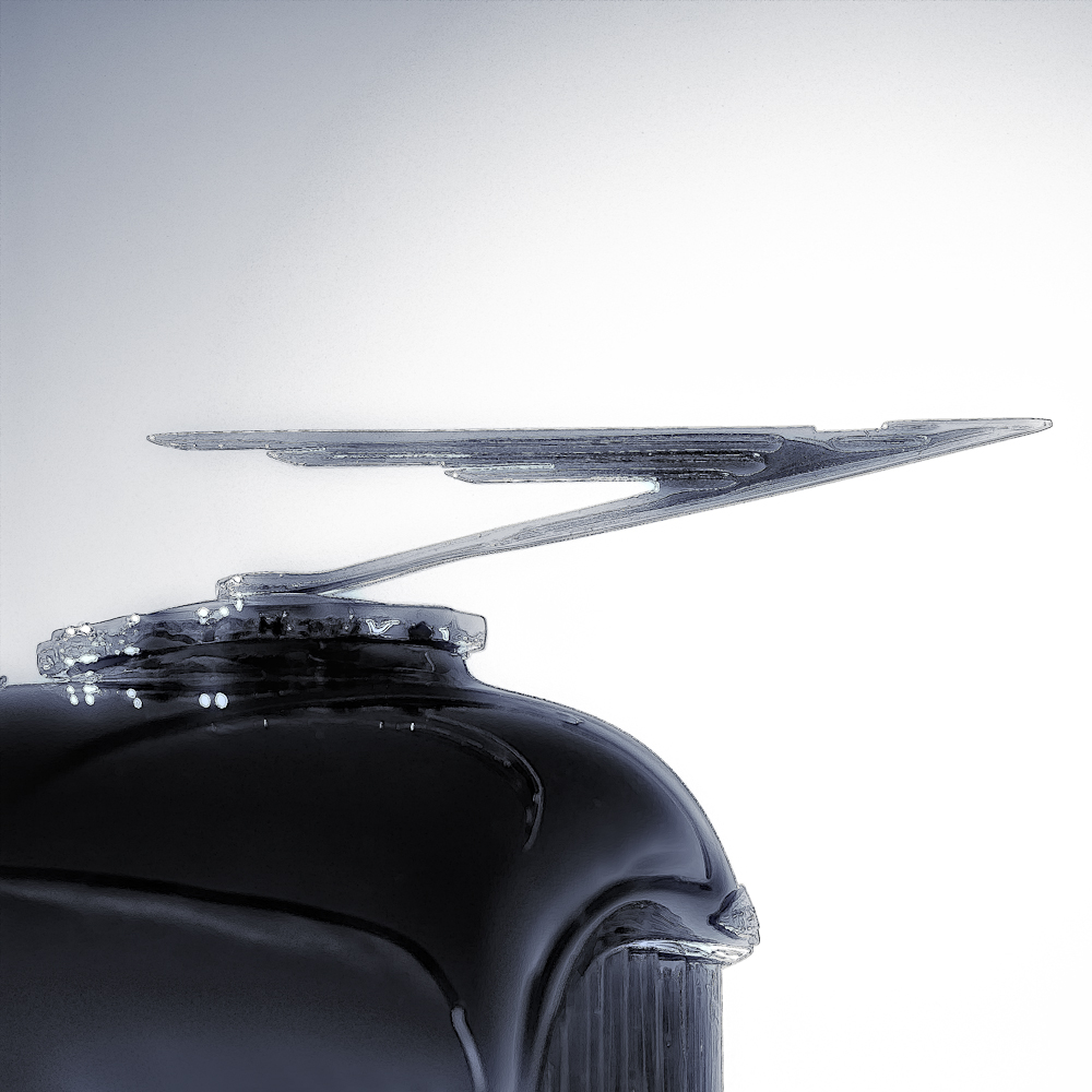 DUESENBERG HOOD ORNAMENT