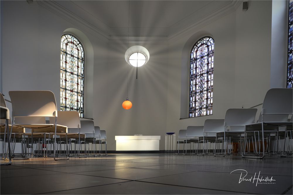 Düsseidorf ....  Berger Kirche