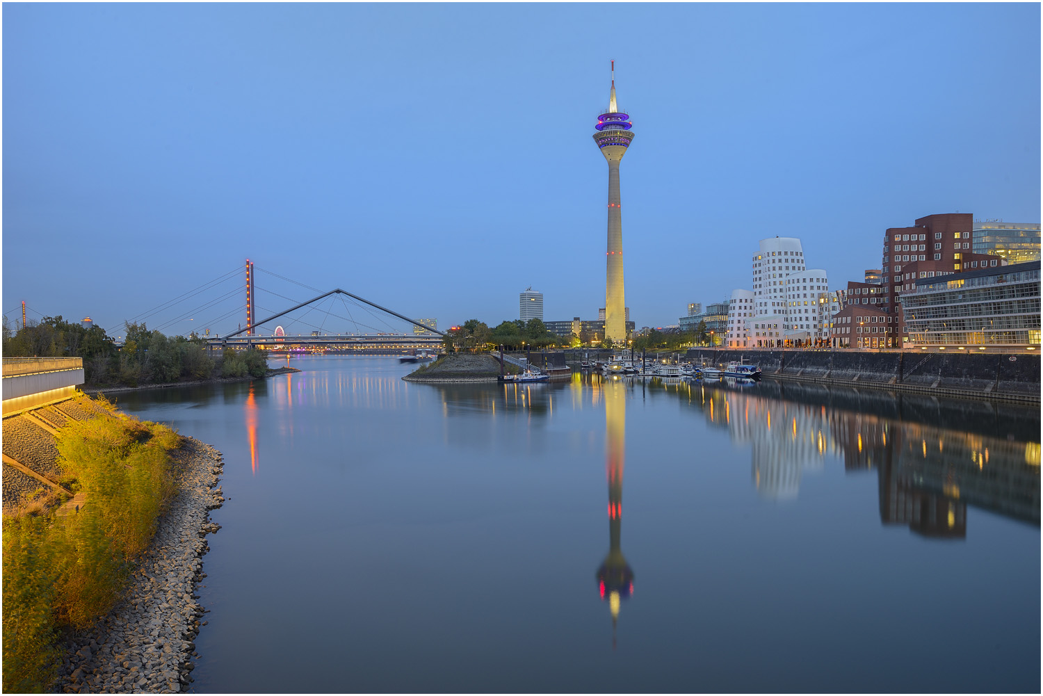  Düsseldorf.....