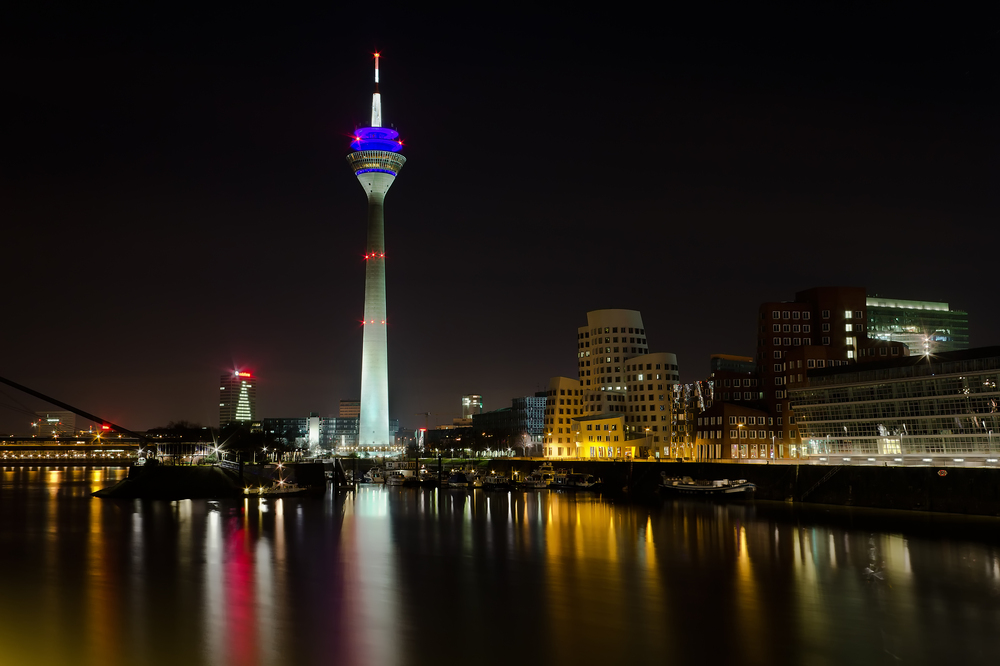~Düsseldorf~