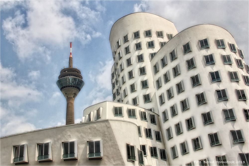 Düsseldorf ..... 240,5  Meter