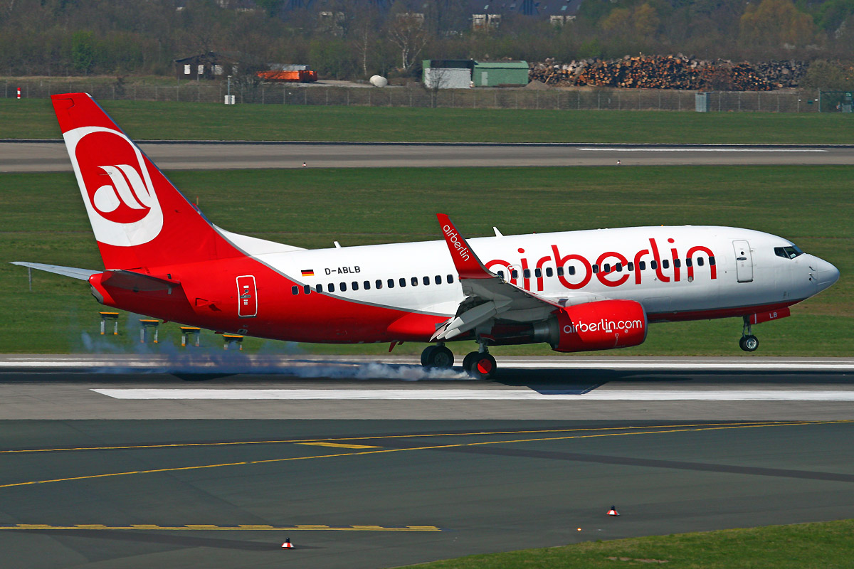 Düsseldorf 25.03.2012 D-ABLB