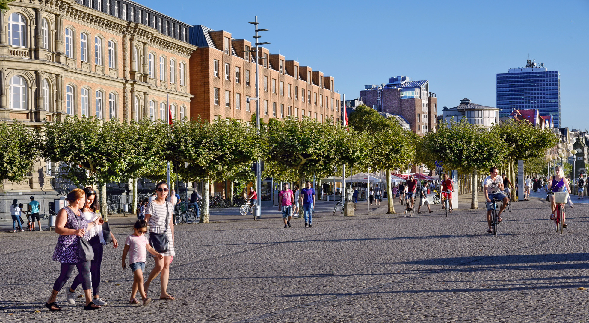 DÜSSELDORF