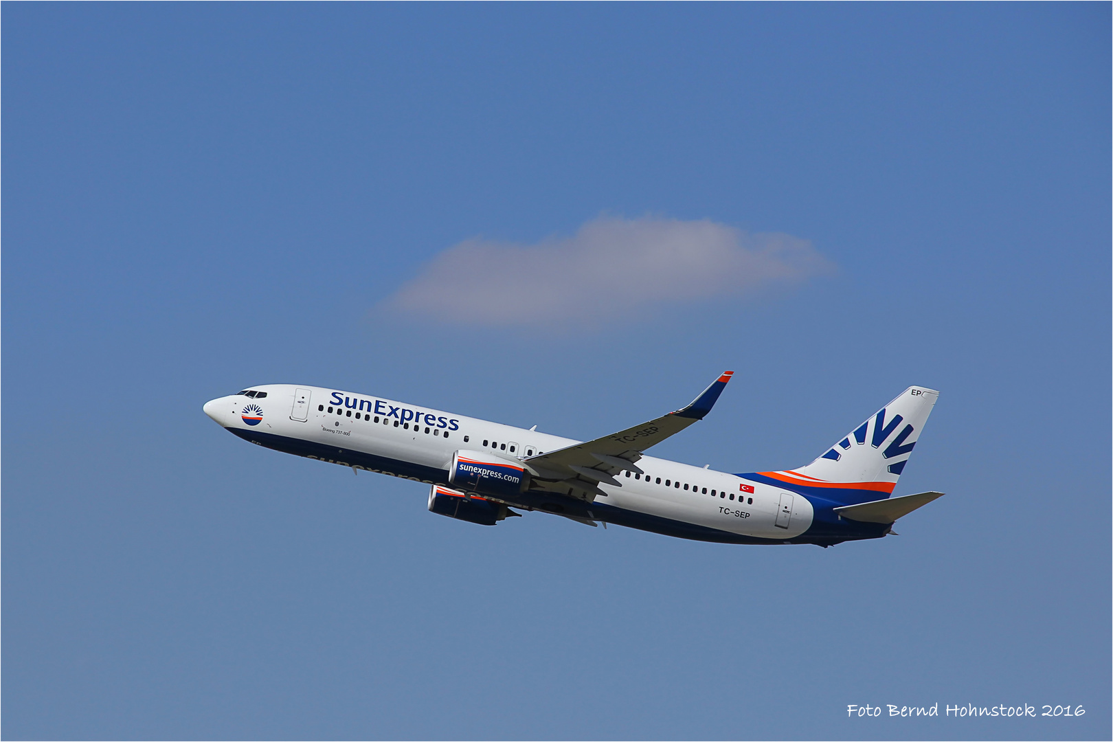 Düsseldorf Airport .... Boeing 737-800