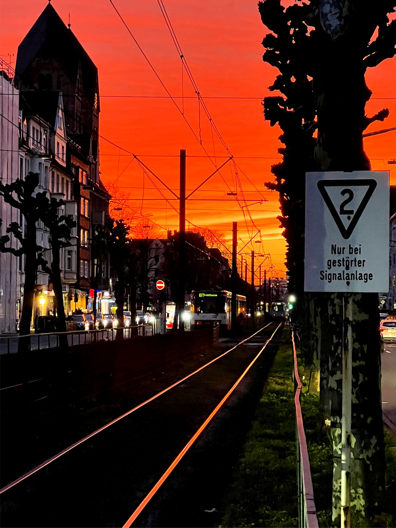 Düsseldorf am Abend