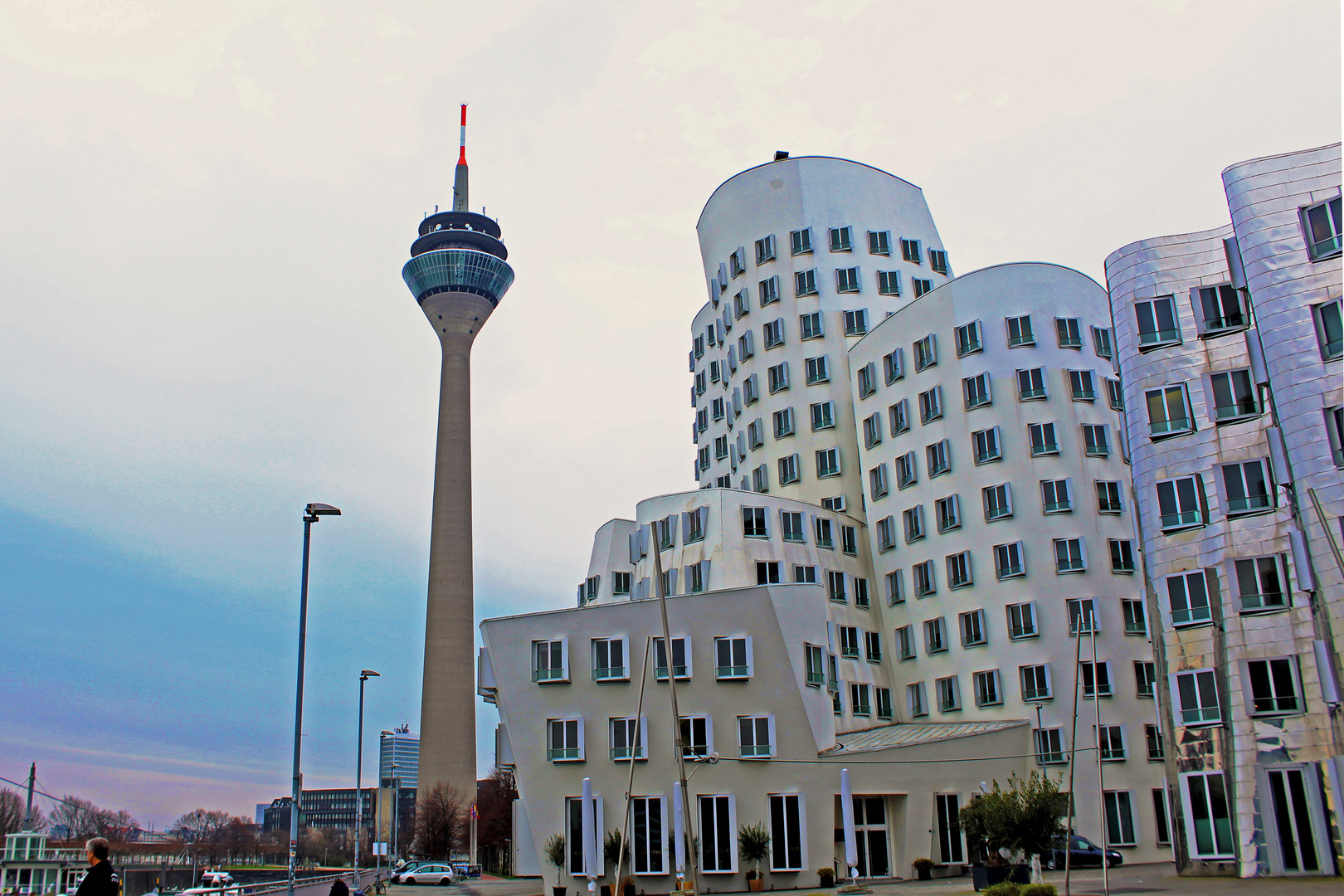 Düsseldorf am Handelsafen