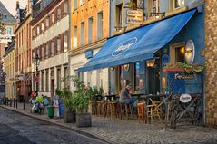 Düsseldorf  am Nachmittag - Irgendwo 