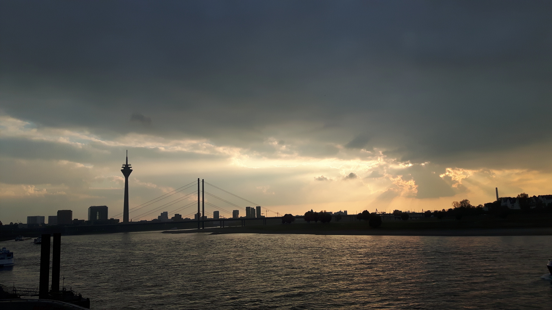 Düsseldorf am Rhein