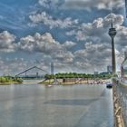 Düsseldorf am Rheinhafen