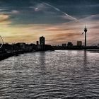 Düsseldorf - Ansicht von der Oberkasseler Brücke