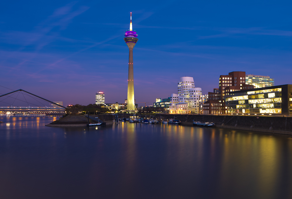 Düsseldorf bei Nacht