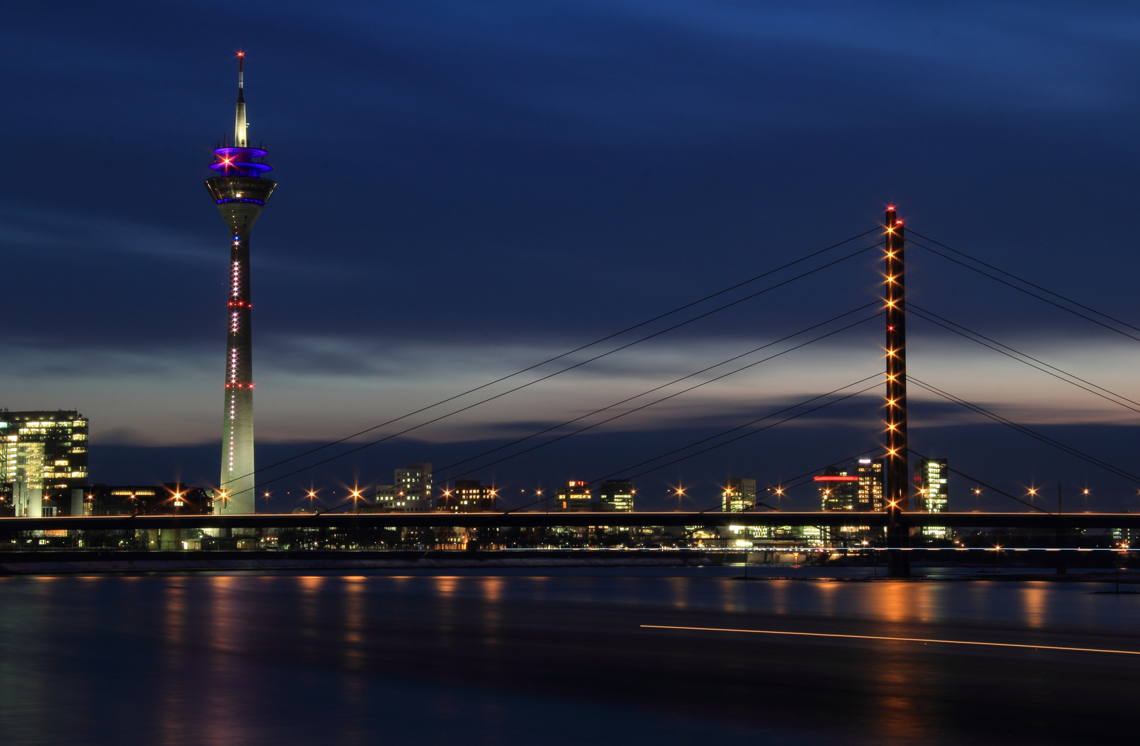 Düsseldorf Bei Nacht