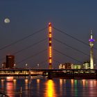 Düsseldorf bei Nacht