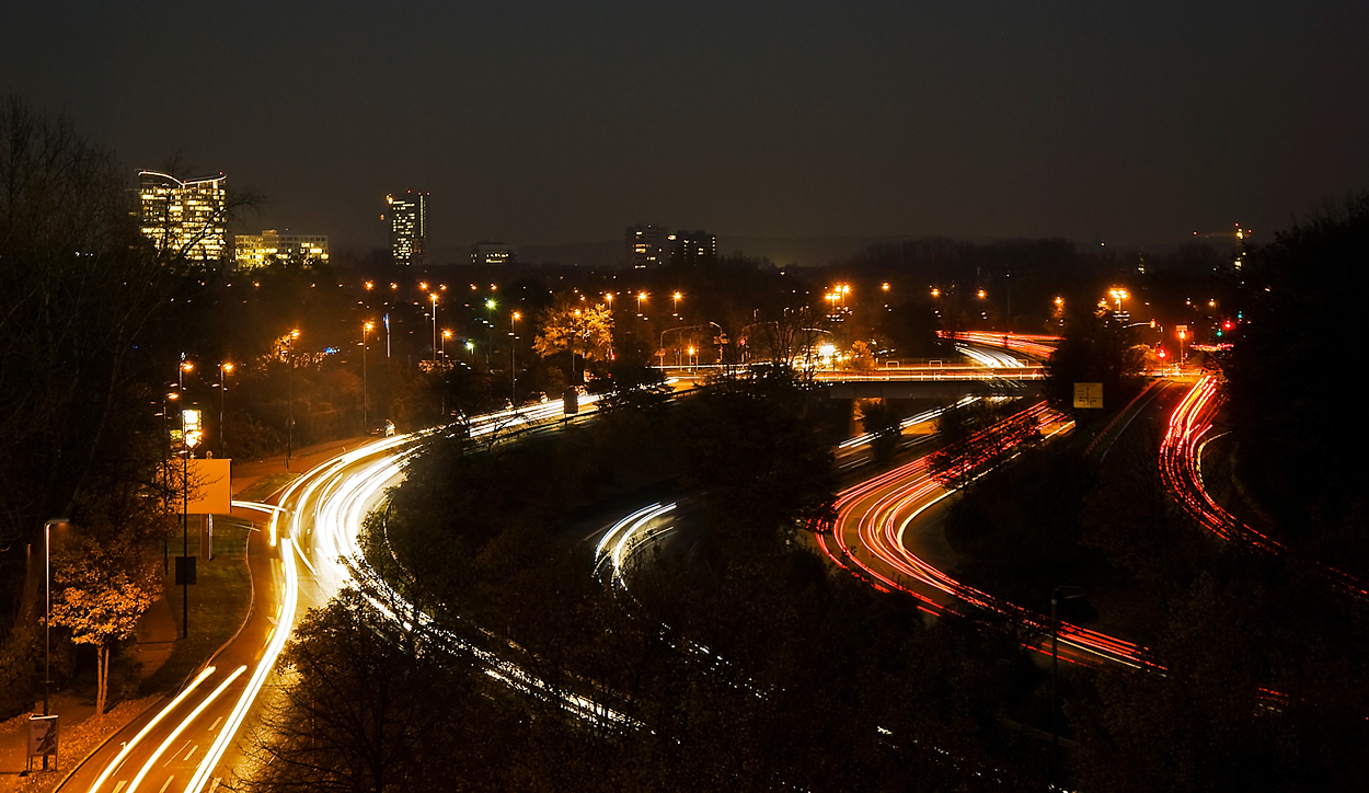 Düsseldorf bei Nacht