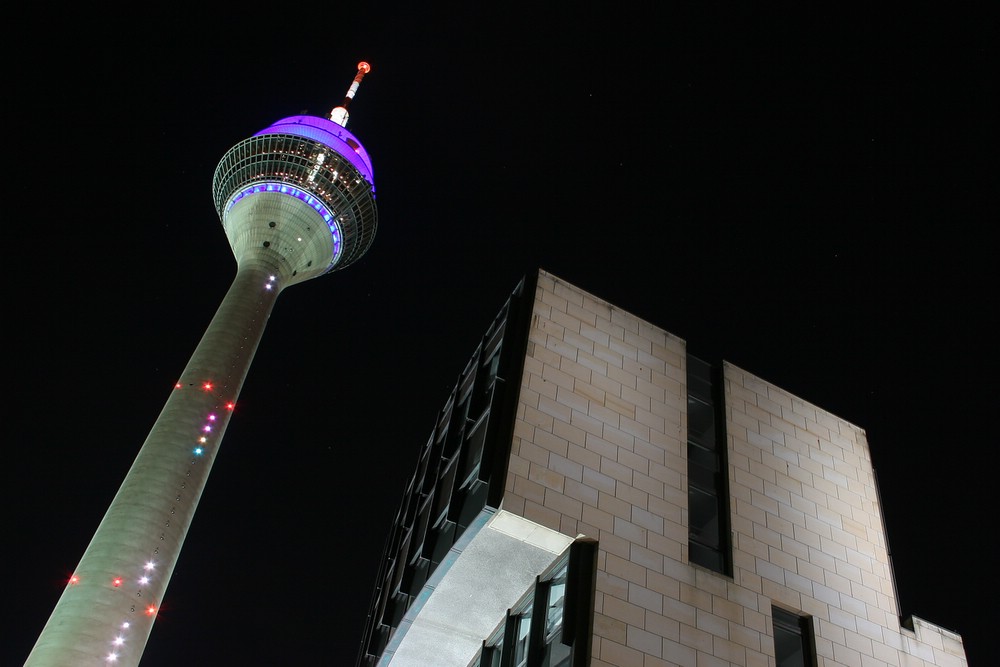 Düsseldorf bei Nacht