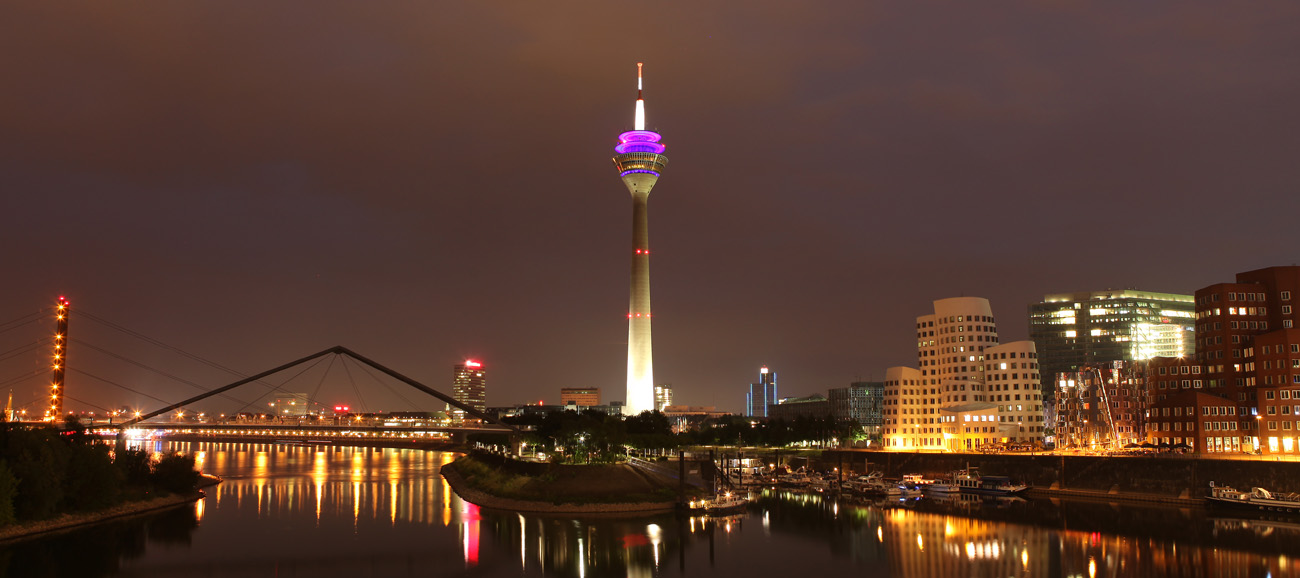 Düsseldorf bei Nacht