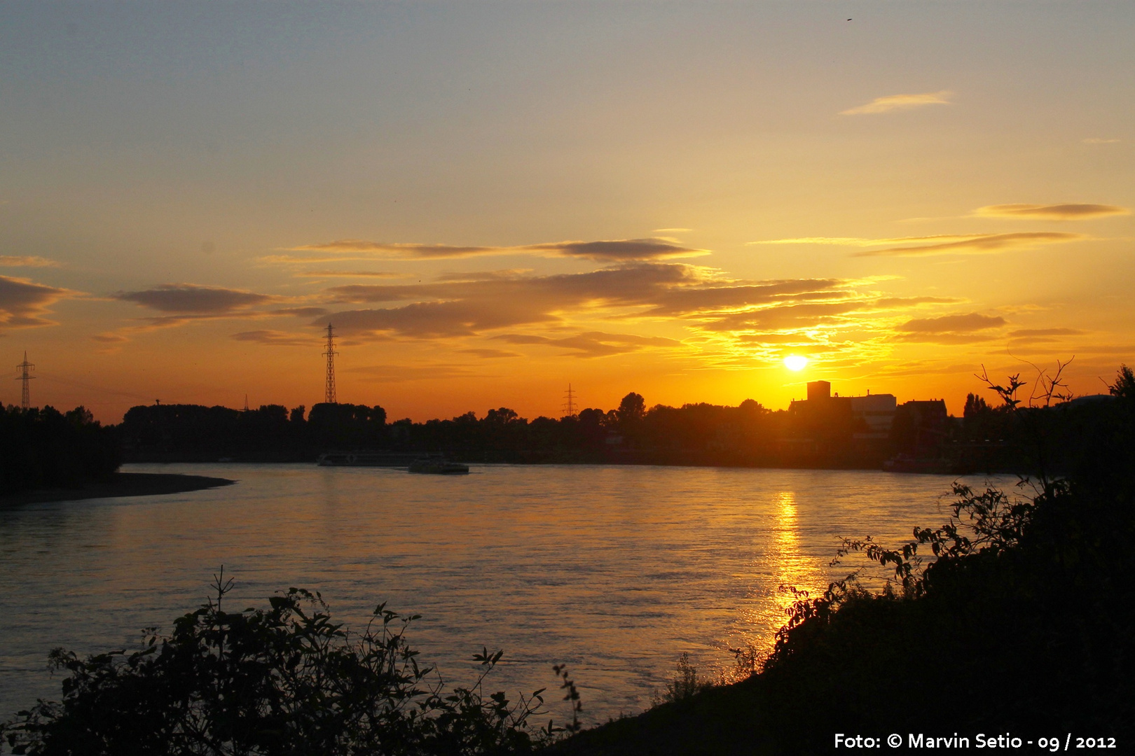 Düsseldorf-Benrath Sonnenuntergang