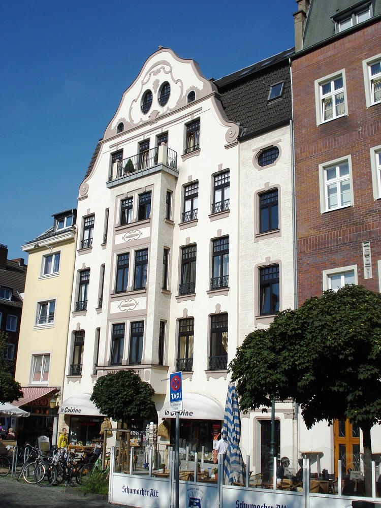 Düsseldorf Burgplatz Fachwerkhaus