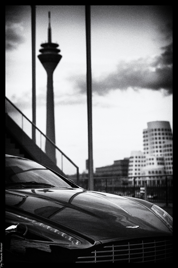 Düsseldorf B/W 4