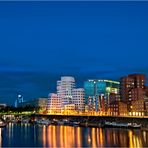 Düsseldorf - Der MedienHafen**