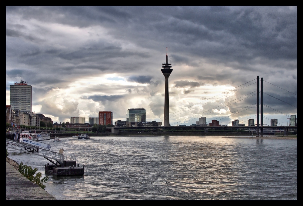 Düsseldorf Dramatic Style