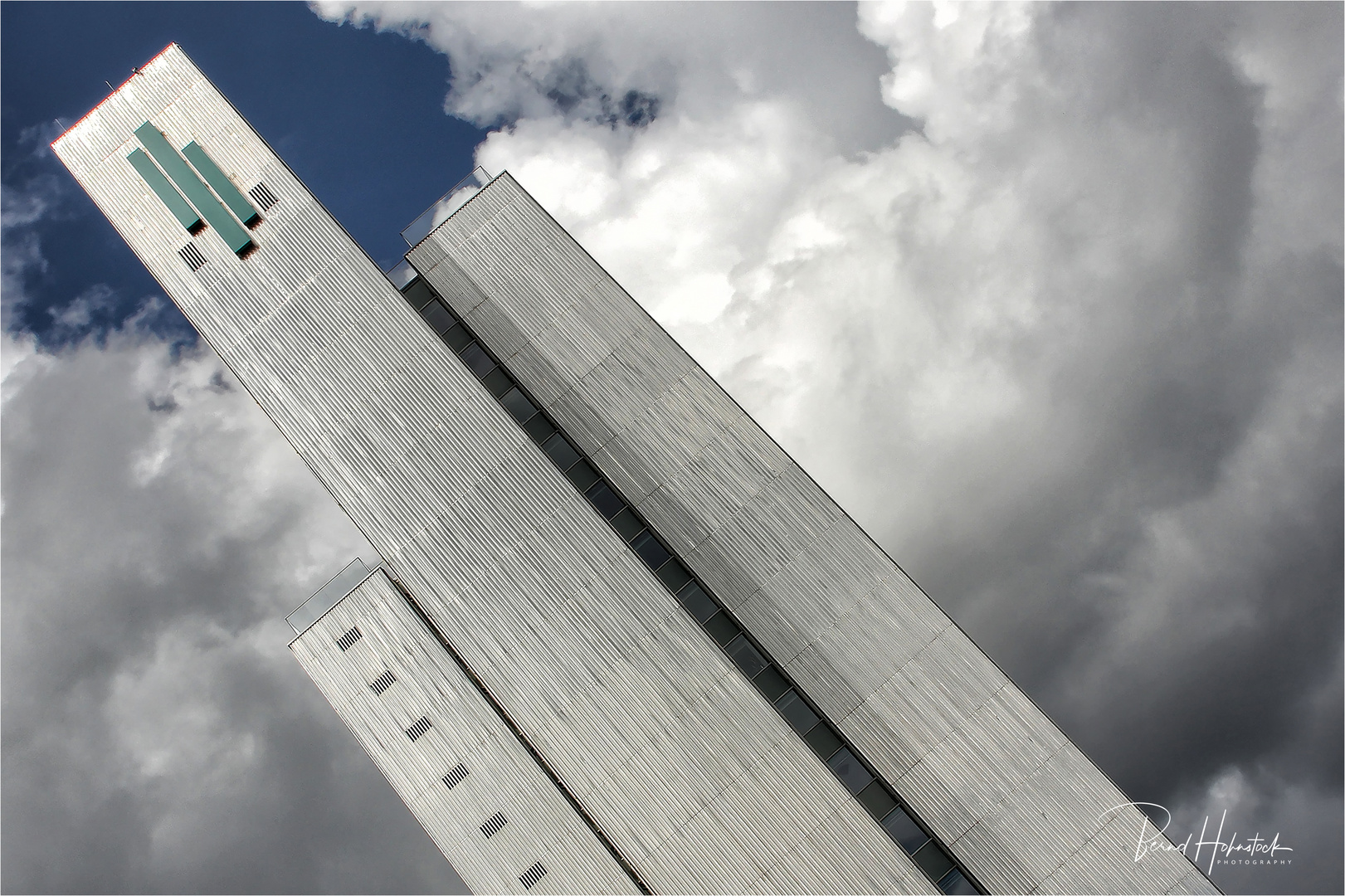  Düsseldorf .... Dreischeibenhochhaus