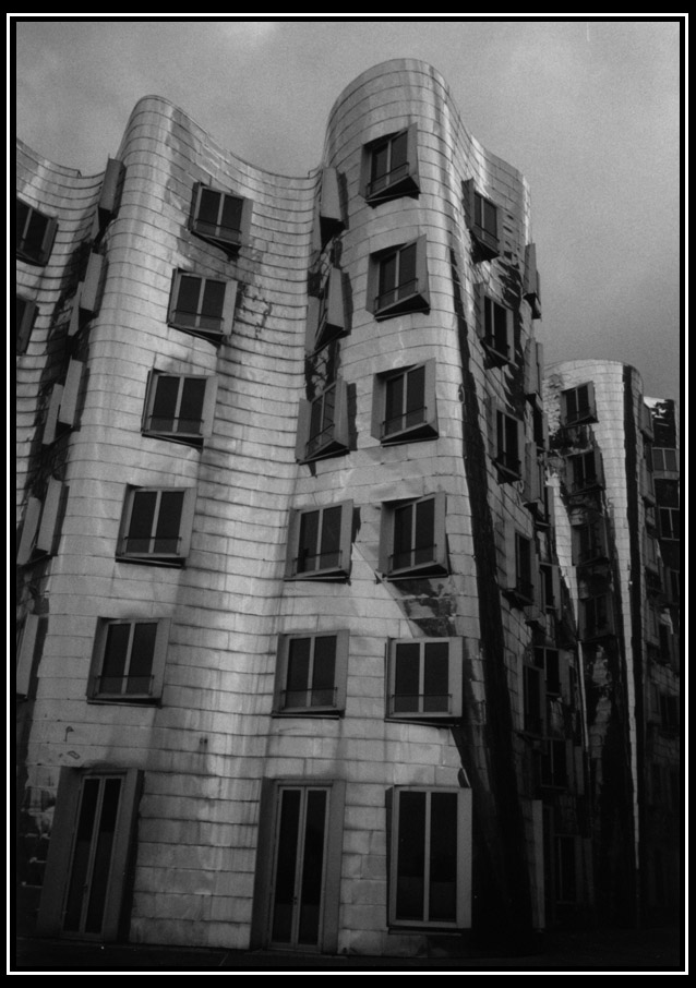 Duesseldorf - Frank Gehry #1