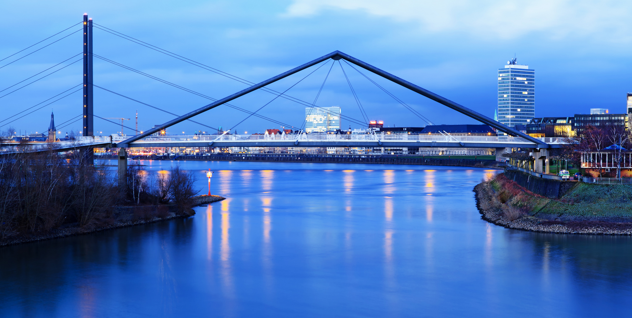 Düsseldorf, Hafen