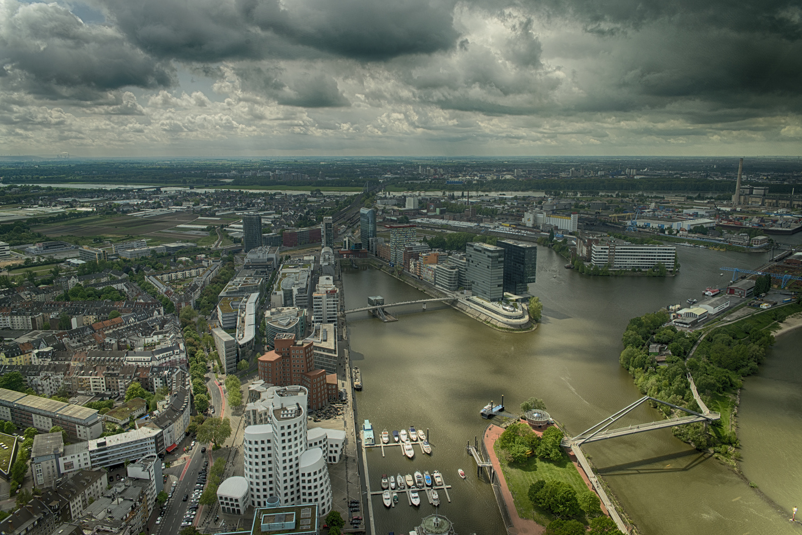 Düsseldorf Hafen von oben