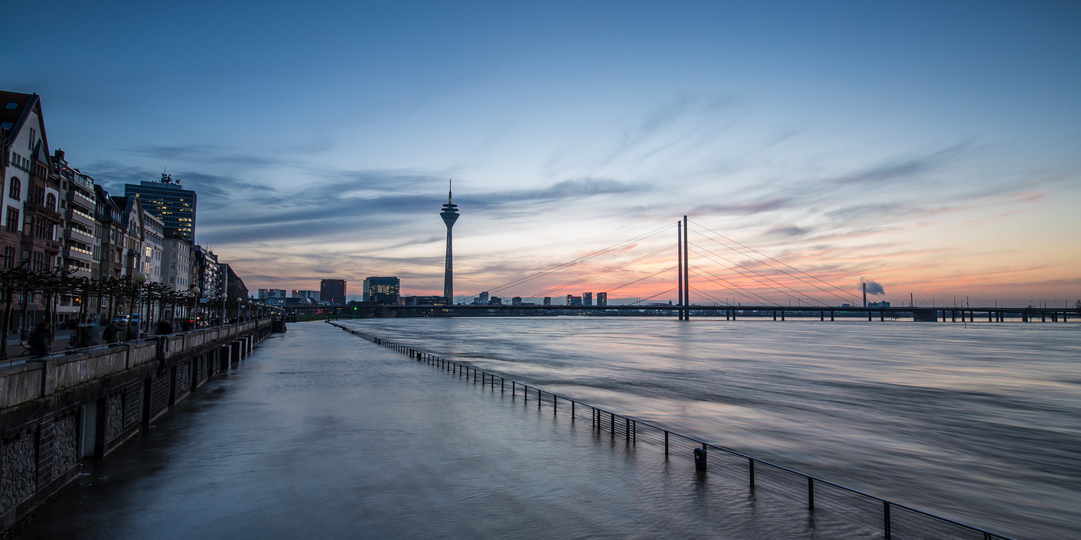 Düsseldorf Hochwasser Kasematten