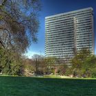 Düsseldorf: Hofgarten und Dreischeibenhaus